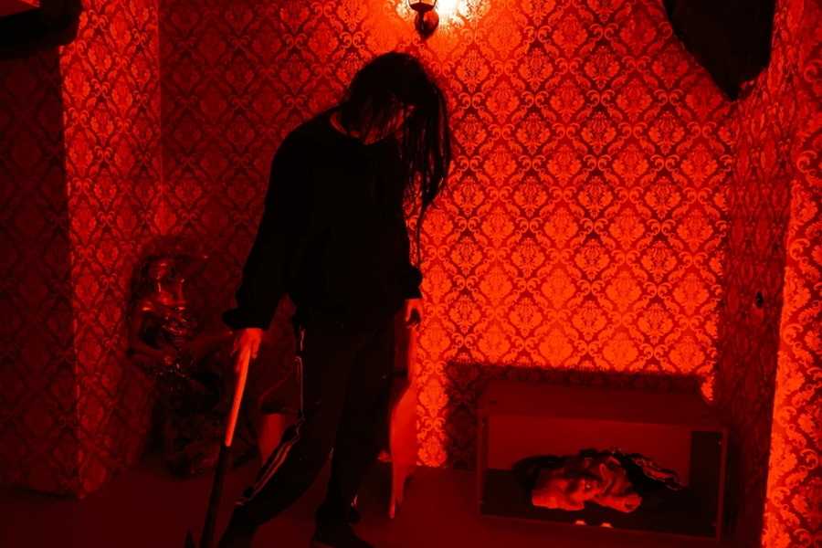 Квест в реальности Заклятие от компании Red Room Квест в реальности Заклятие от компании Red Room