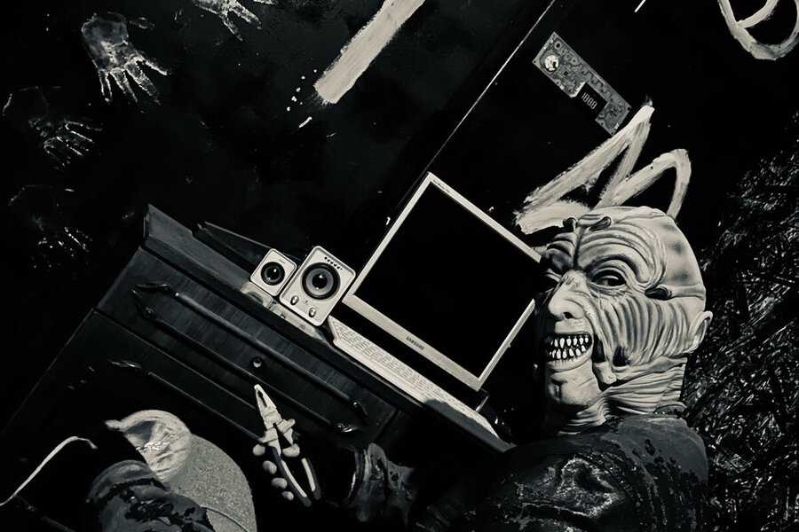 Квест в реальности Jeepers Creepers: живые кошмары от компании Brokvest Квест в реальности Jeepers Creepers: живые кошмары от компании Brokvest